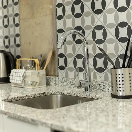 New Flats 3 バレンシア